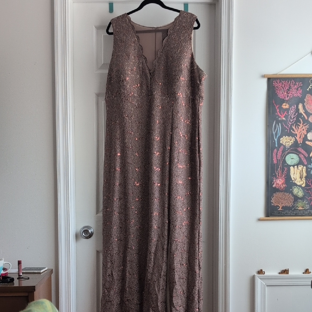 Elegant Sequin Evening Gown - Taupe/Copper/Pinkish